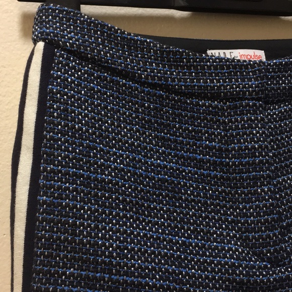 ⚡️FLASH SALE⚡️🦋MADE Impulse shorts🦋 - Picture 3 of 8